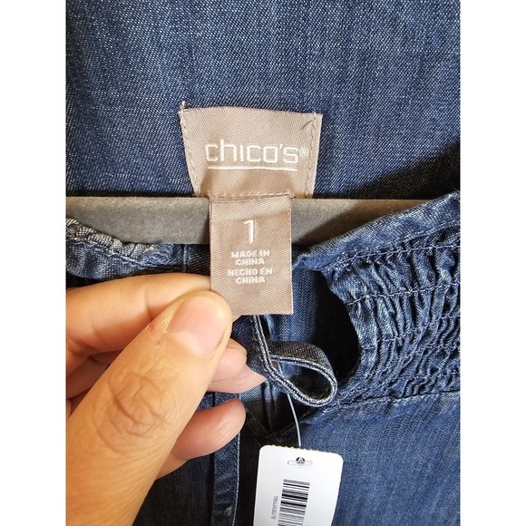 NWT Women's Chico's Chambray Long Sleeve Shirt Denim Smocked - Picture 4 of 9